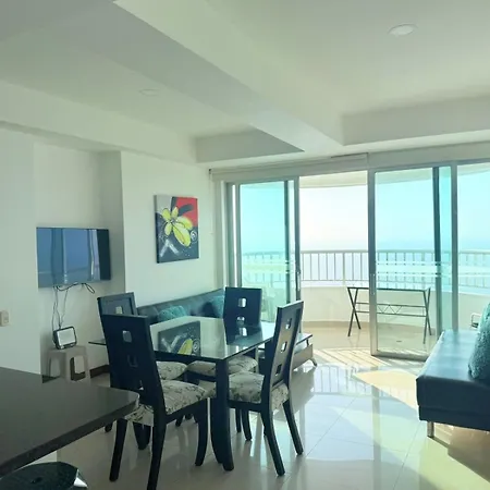 33 * Cartagena